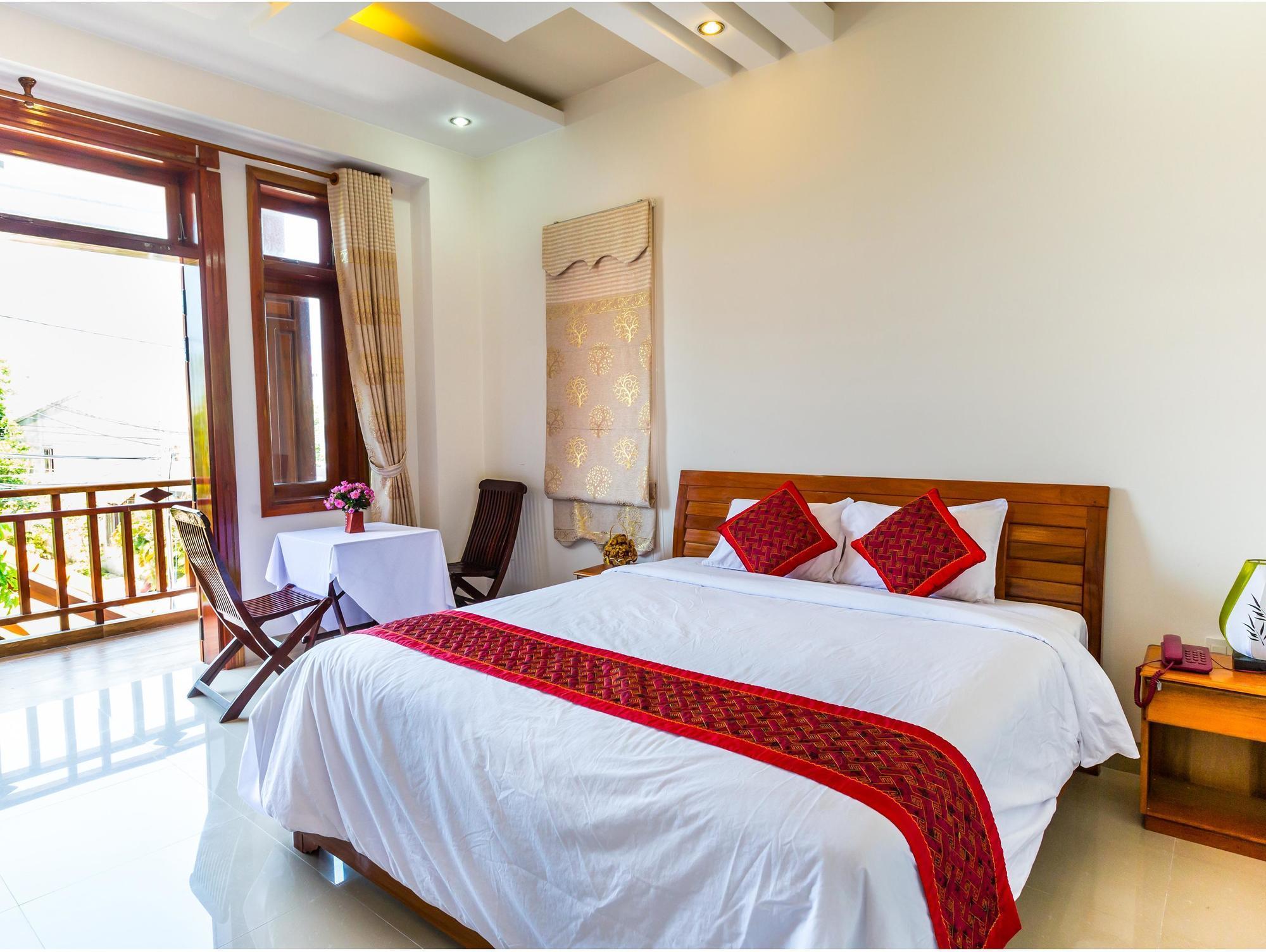 Hoang Thu Hostel Hoi An Exterior photo